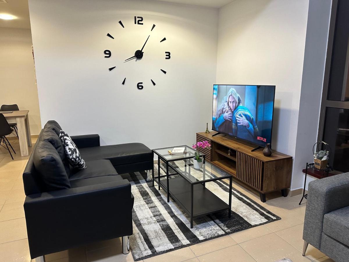 Moonlight Hostel Jbr - 2Min Walk To Jbr Beach - Gym - 2Min Metro Station - Poll Dubai Exterior foto